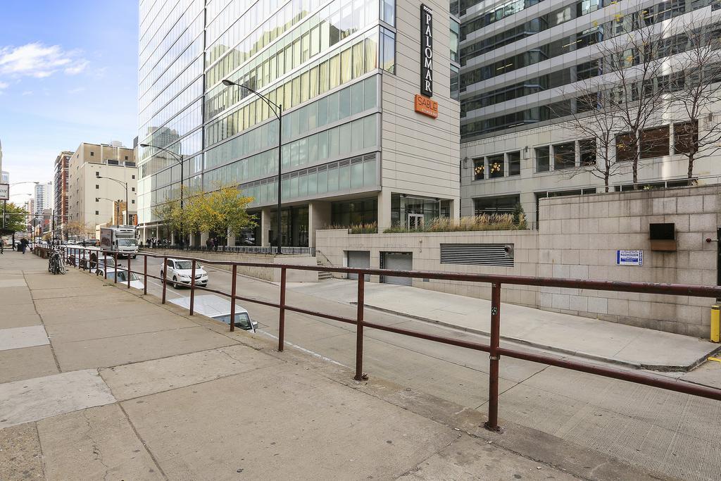 Bridgestreet At State And Grand Aparthotel Σικάγο Εξωτερικό φωτογραφία